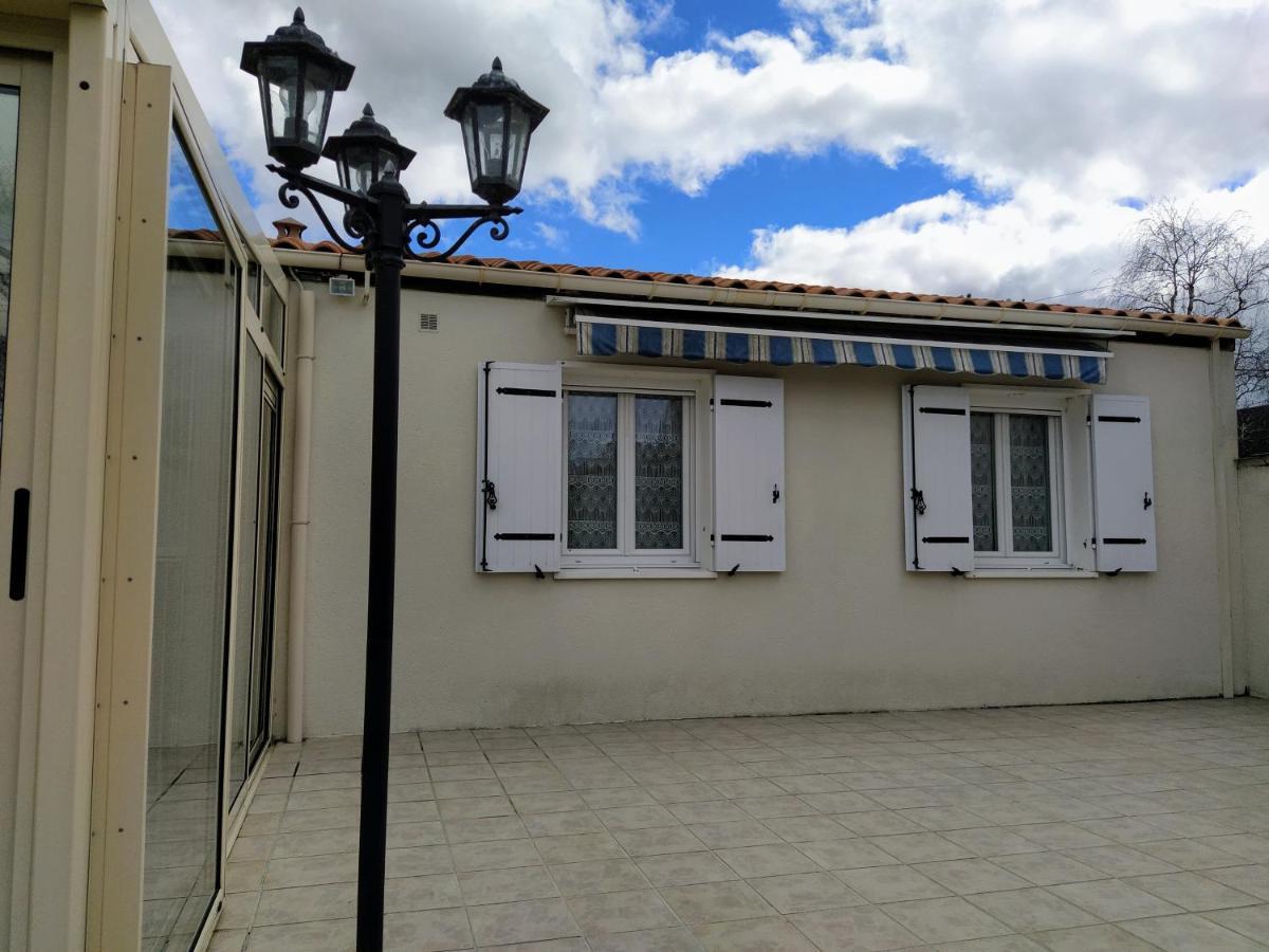 Maison Plain Pied Avec Jardin, Terrasse Et Veranda Cognac Dış mekan fotoğraf